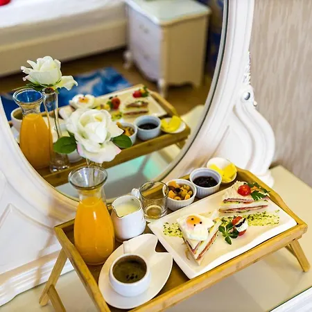 Helin Hotel 3*