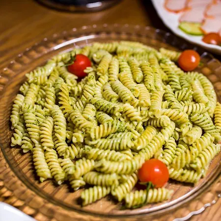 Helin 3* קריובה