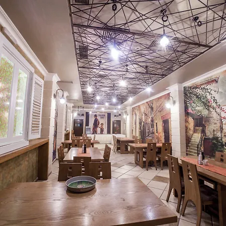 מלון Helin קריובה